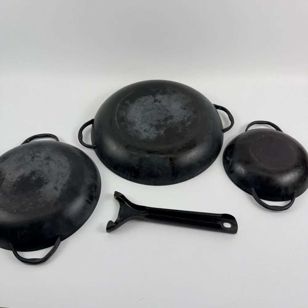 Vintage Caravelle of France Enameled Sizzling Server Pans Set of 3 Handle MCM